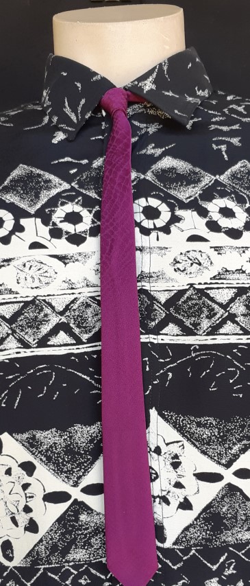 Skinny Tie, purple, polyester, 1980's