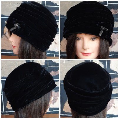 Original 1920's Cloche Hat, Velvet, Black size 58cm