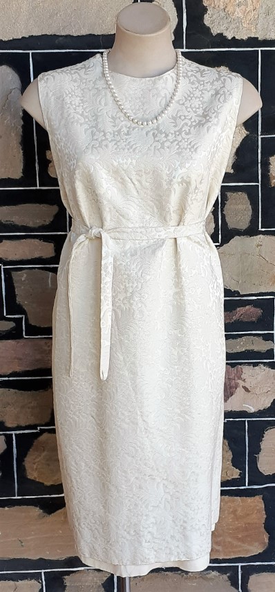 1960's, Damask Shift Dress, Cream, handmade in USA, size 16