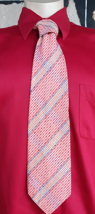 Tie, 1970's, seersucker, cotton, Red Checked, by 'Austico'