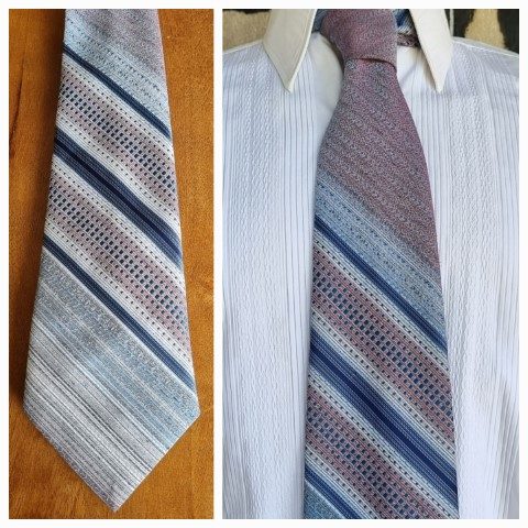 1970's Wide Tie, Blue/red/cream, polyester, by 'Cravseta'