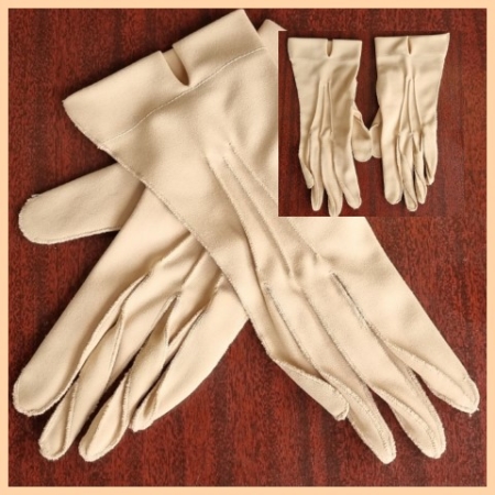 Vintage gloves, Caramel, Nylon, size 7.5