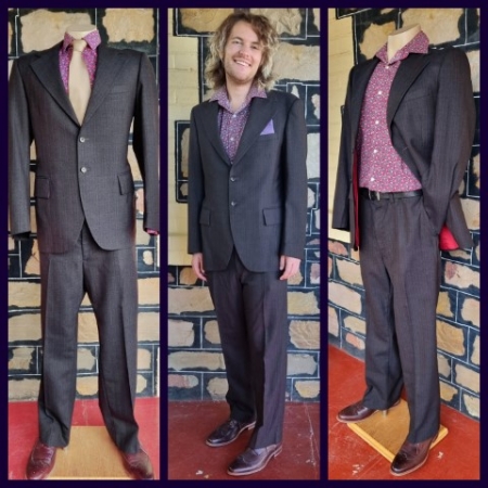 1970's, Single Breasted, Wool suit, pinstriped, Charcoal/red, by 'Roger David', size L