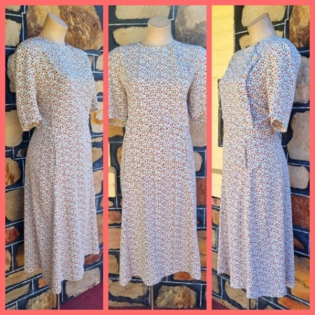 1970's Day Dress, Floral Print, polyester, handmade, size 16